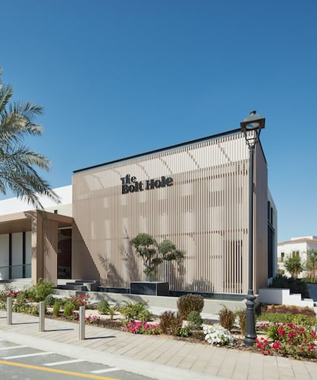 Bolt Hole Restaurant, Villanova, Dubai, U.A.E.